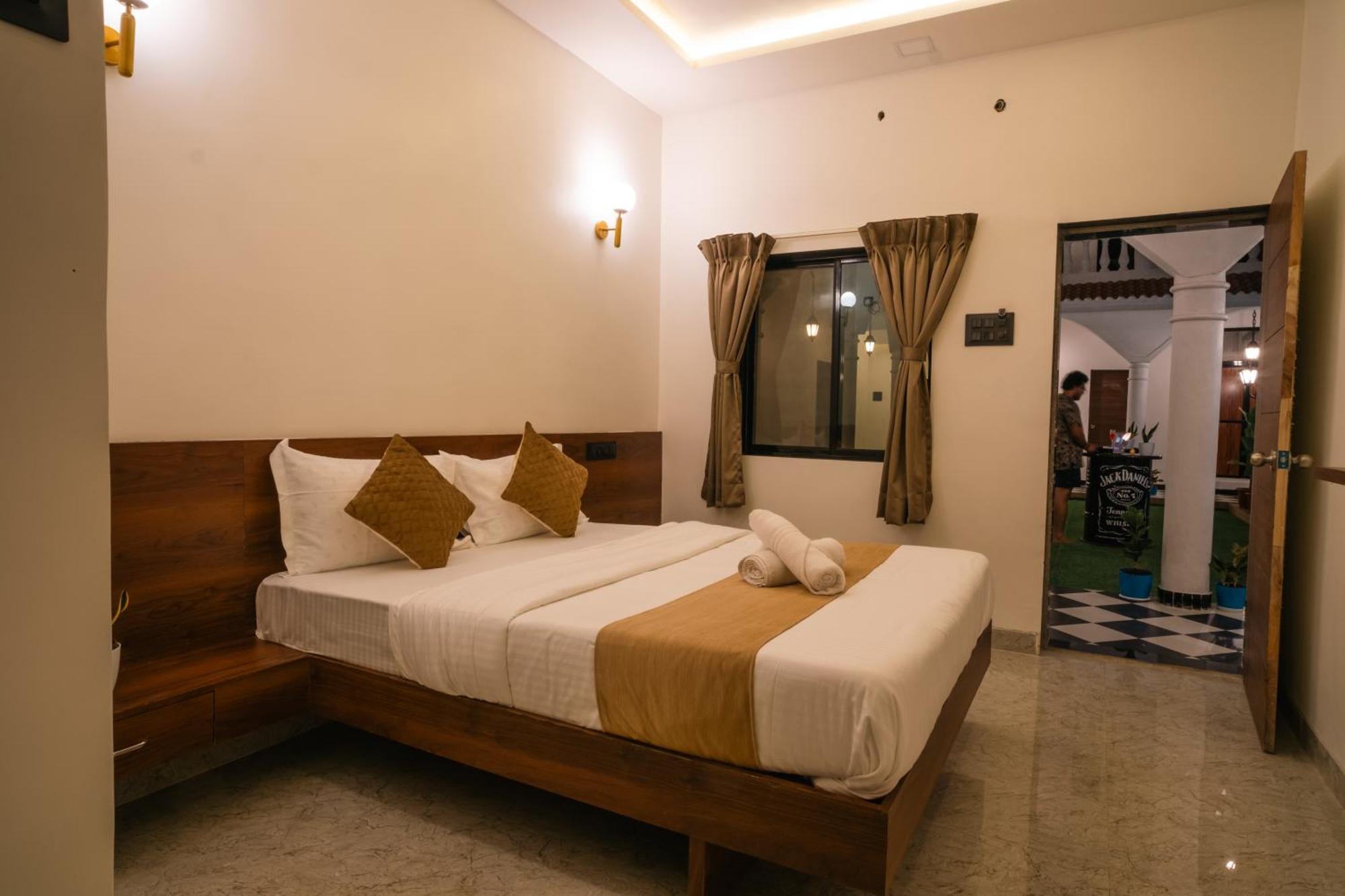 Sapphire Mansion Ξενοδοχείο Alībāg Εξωτερικό φωτογραφία