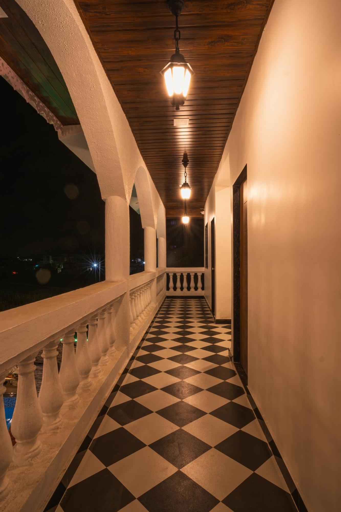 Sapphire Mansion Ξενοδοχείο Alībāg Εξωτερικό φωτογραφία